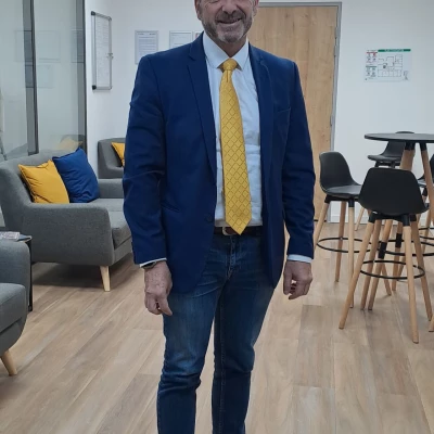 ENVOLL Conseil et Formation a eu le plaisir d’accueillir 5 entreprises pour la dernière session de l’année en Interentreprises sur la « Communication interpersonnelle en milieu professionnel »